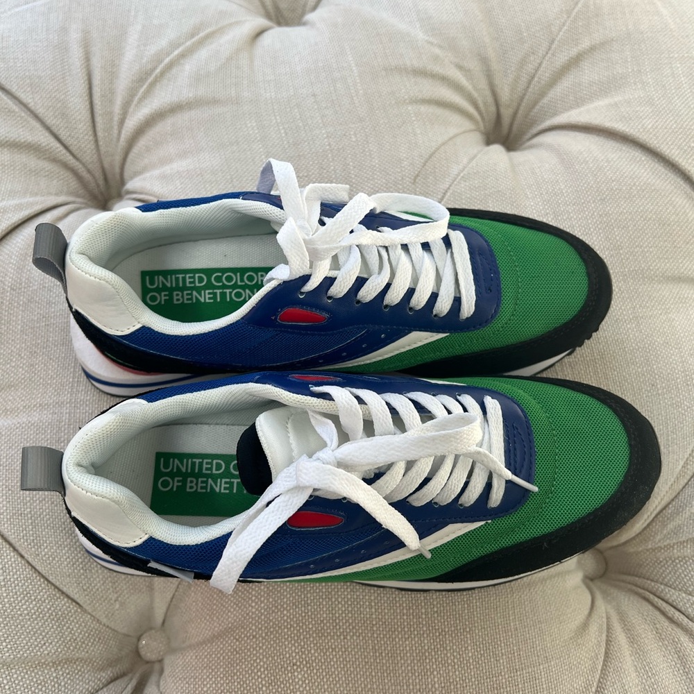 NWT United Colors of Benetton multi color sneaker size 8.5